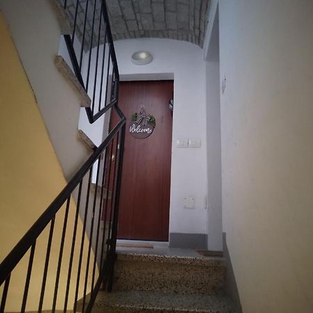 Guazzo Apartment - Self Check-In Parma Buitenkant foto